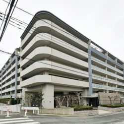 ＜糟屋郡志免町別府西3丁目、4LDK・内装リノベーション物件◎＞ アンピール空港駅前 6階部分