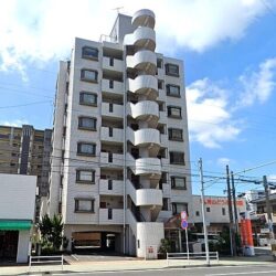 ＜八幡西区鷹の巣1丁目、3LDK・内装リフォーム物件◎＞ メゾンモンブラン鷹の巣 7階部分